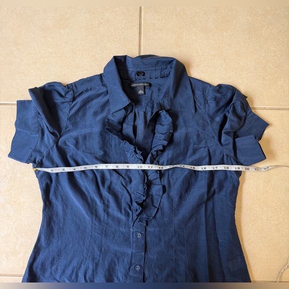 Banana Republic Women's L Navy Button Down Ruffles Silk Blend Shirt - Picture 5 of 9